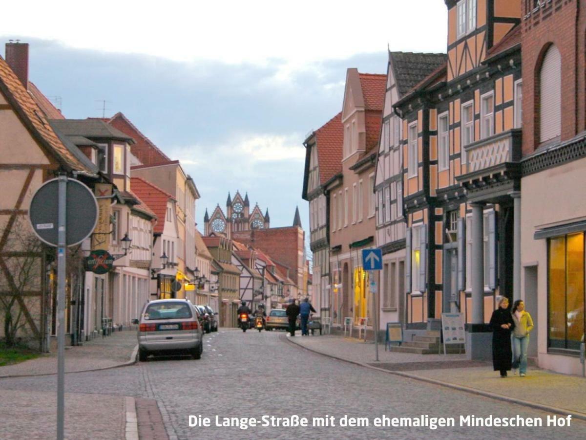 Apartamento Haus zur Eselsbrücke Tangermünde Exterior foto