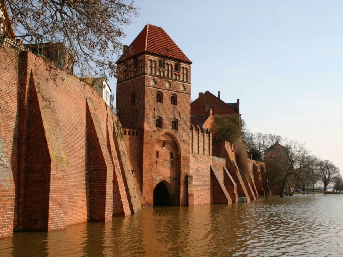 Apartamento Haus zur Eselsbrücke Tangermünde Exterior foto