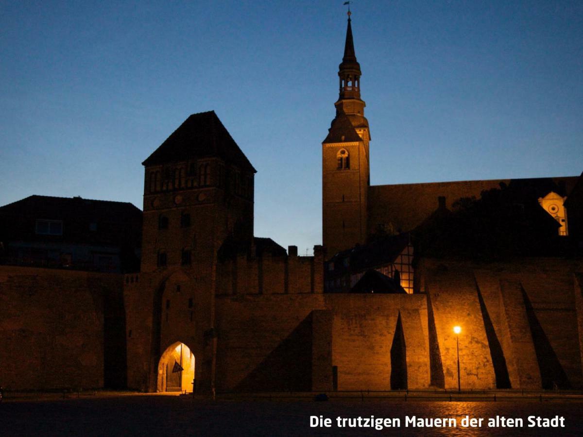 Apartamento Haus zur Eselsbrücke Tangermünde Exterior foto